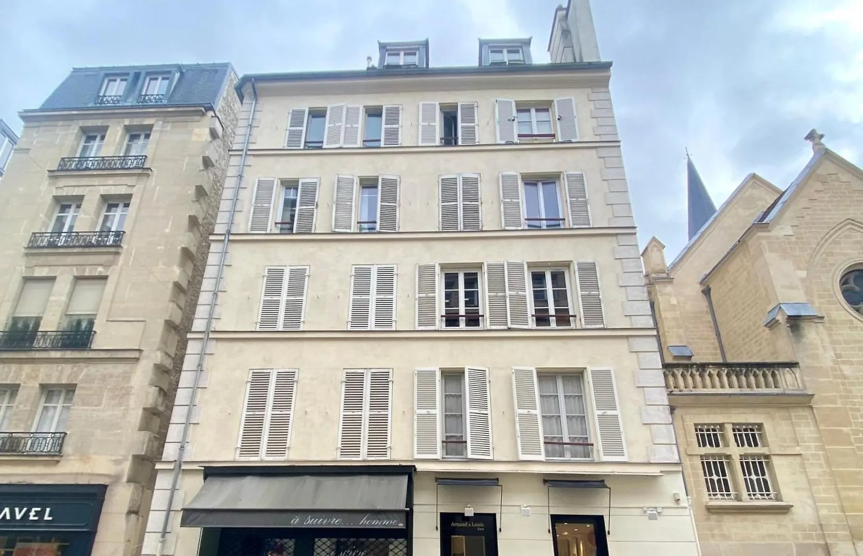 Brand New - Rue Cler *